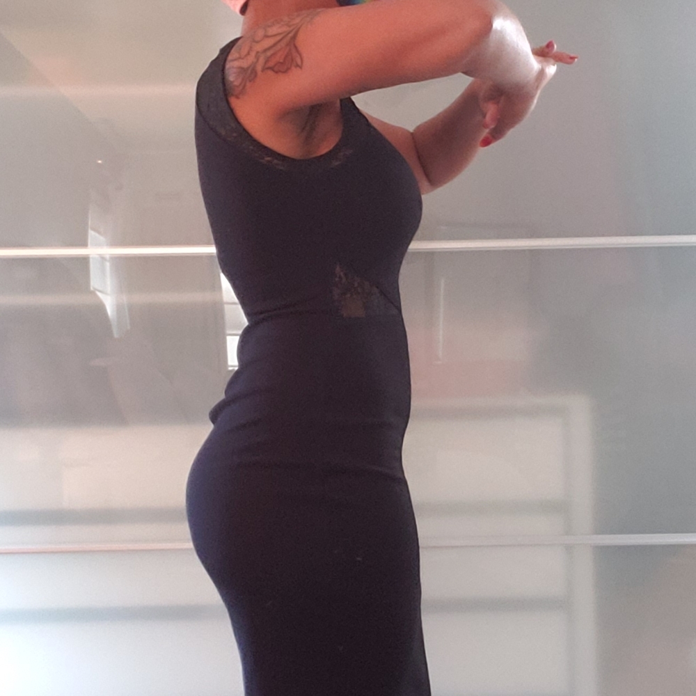 Dress - Picture 2 of 7